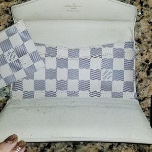 Louis Vuitton Josephine Wallet- 4 card holder